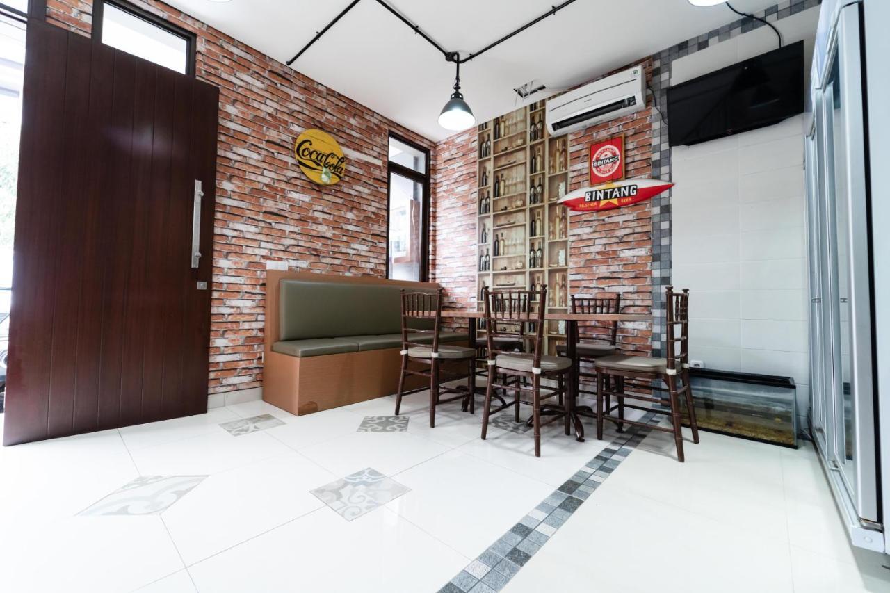 Koolkost Near Aeon Mall Bsd Pagedangan Buitenkant foto